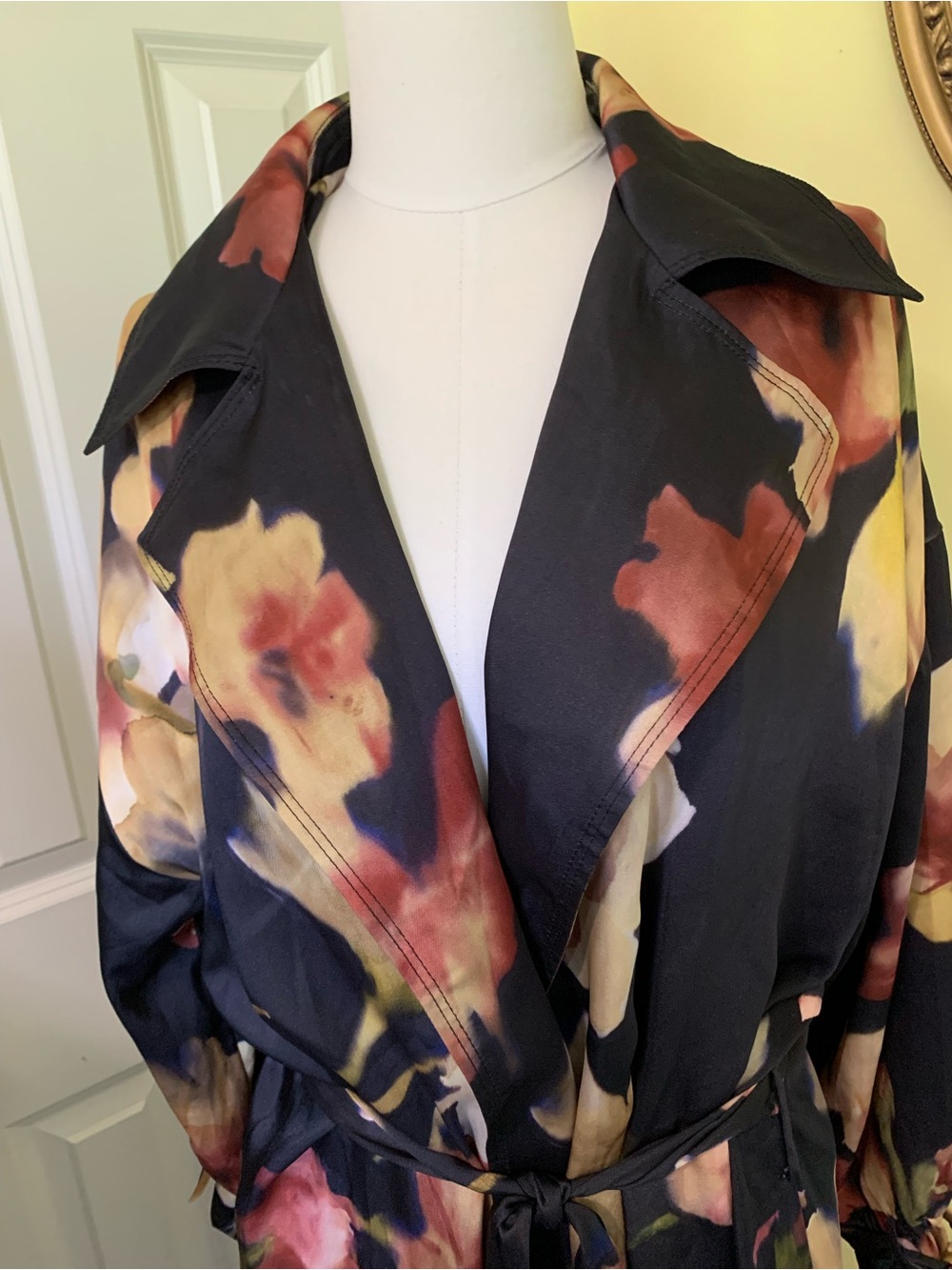 Zara Accessories WrapTrench Coat Duster Tie Sleeve Deep Blue Black AbstractPrint - Picture 11 of 16